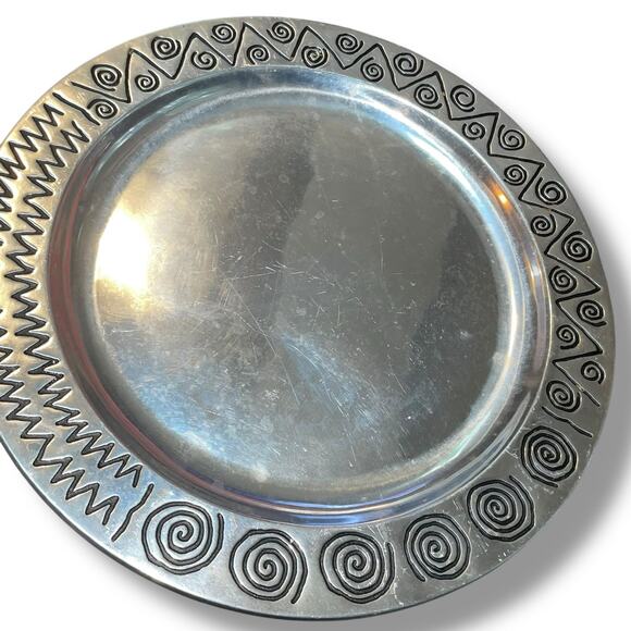 Wilton Armetale Pewter Reggae Large Round Tray 820004 Southwest Decor 14.25" - Picture 5 of 9